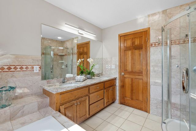 4290 Cottonwood Lane N, Plymouth, MN 55441