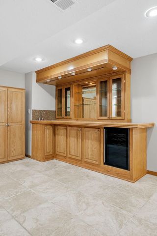 4290 Cottonwood Lane N, Plymouth, MN 55441