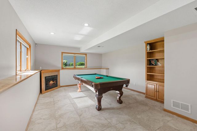 4290 Cottonwood Lane N, Plymouth, MN 55441