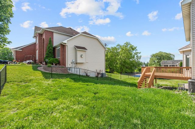 4290 Cottonwood Lane N, Plymouth, MN 55441