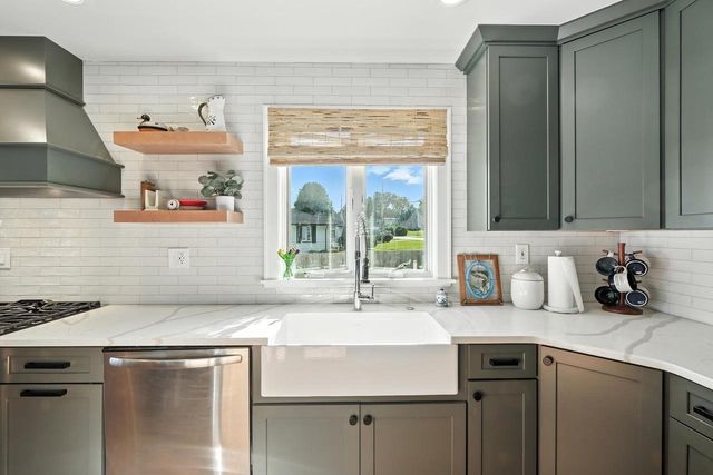 W9595 Lake Drive, Edgerton, WI 53534