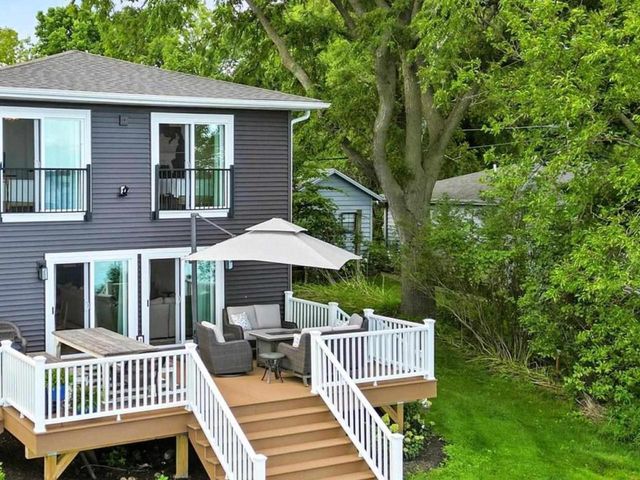 W9595 Lake Drive, Edgerton, WI 53534