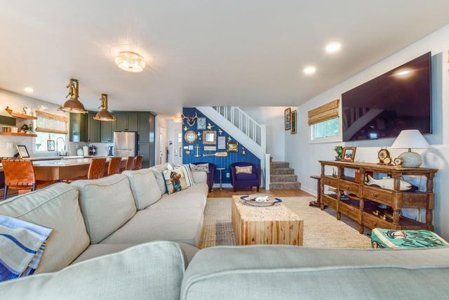 W9595 Lake Drive, Edgerton, WI 53534