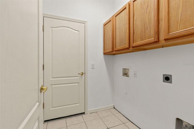 2913 BANYAN HILL LANE, Land O Lakes, FL 34639