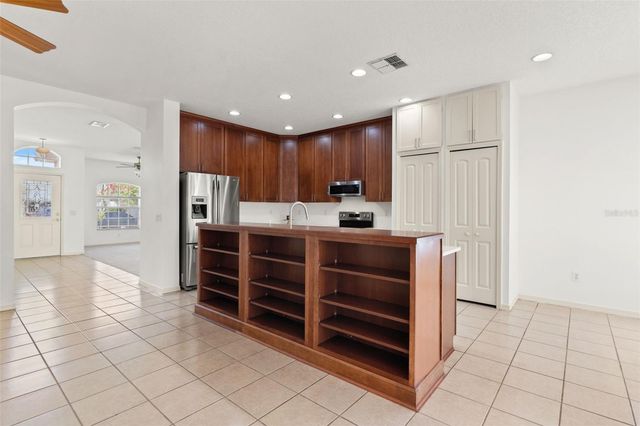 2913 BANYAN HILL LANE, Land O Lakes, FL 34639