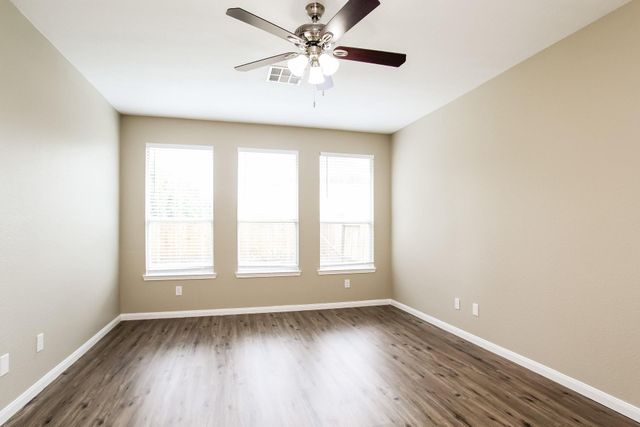 21806 Catoosa Drive, Spring, TX 77388