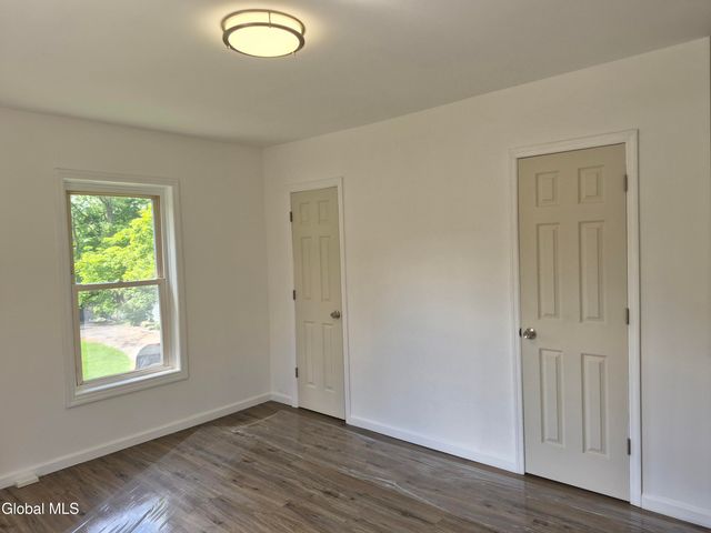 14 Lynch Avenue, Castleton-on-hudson, NY 12033