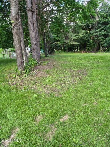 14 Lynch Avenue, Castleton-on-hudson, NY 12033