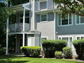 1225 Richmond Road 1225, Mahwah, NJ 07430