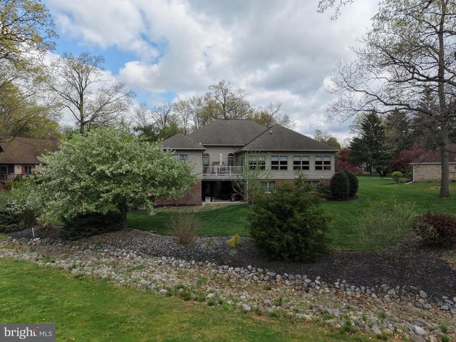 6660 CONGRESSIONAL TERRACE, Fayetteville, PA 17222