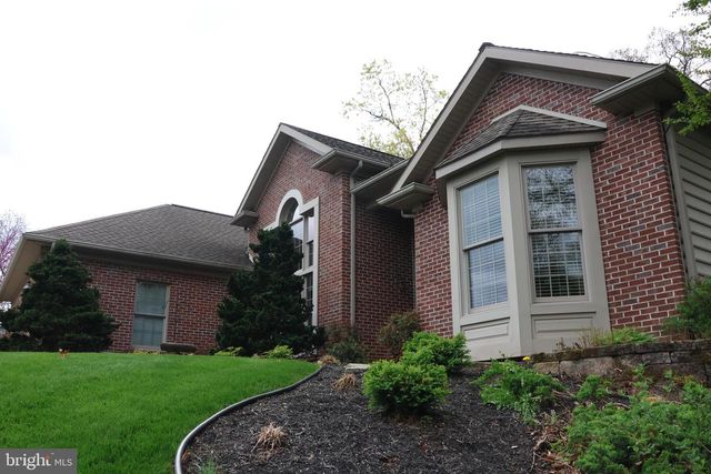 6660 CONGRESSIONAL TERRACE, Fayetteville, PA 17222