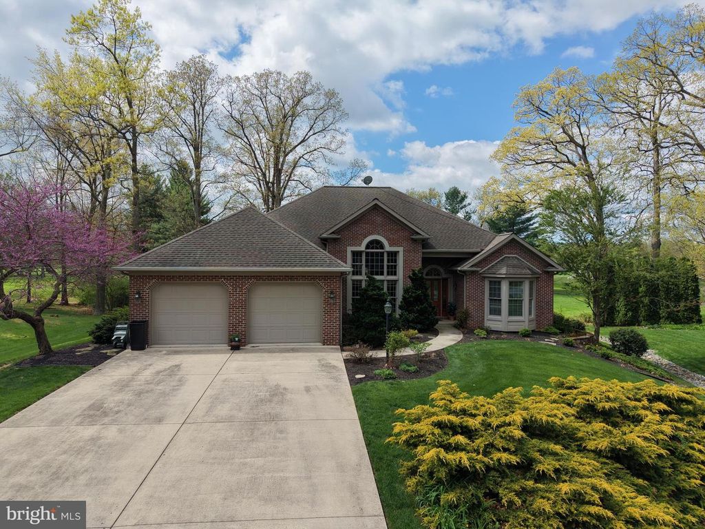 6660 CONGRESSIONAL TERRACE, Fayetteville, PA 17222