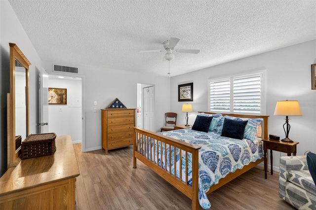 305 MISSION TRAIL W K, Venice, FL 34285