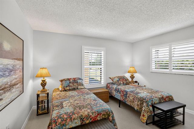 305 MISSION TRAIL W K, Venice, FL 34285