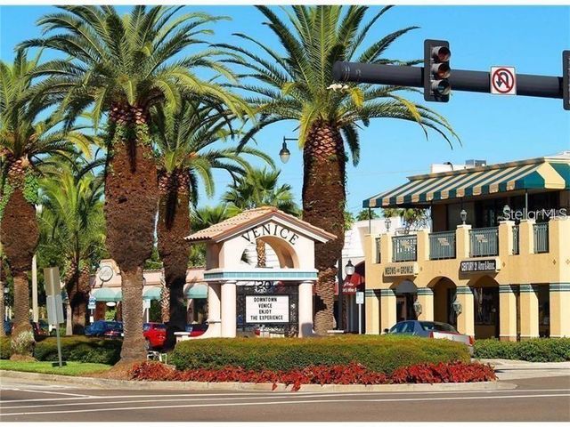 305 MISSION TRAIL W K, Venice, FL 34285