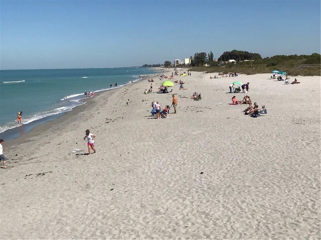 305 MISSION TRAIL W K, Venice, FL 34285