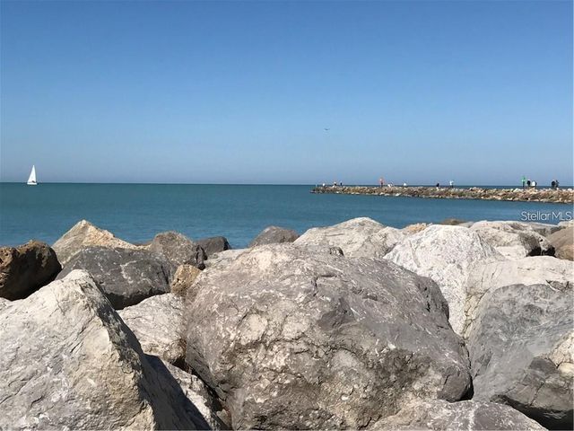 305 MISSION TRAIL W K, Venice, FL 34285