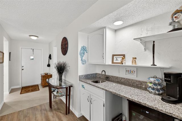 305 MISSION TRAIL W K, Venice, FL 34285