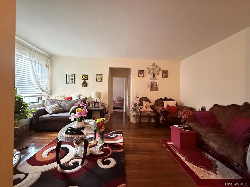 11250 Northern Boulevard 5A, Corona, NY 11368 — photo 2