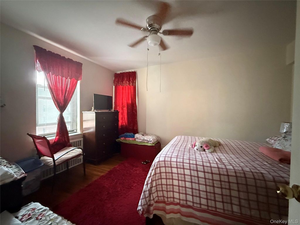 11250 Northern Boulevard 5A, Corona, NY 11368 — photo 3