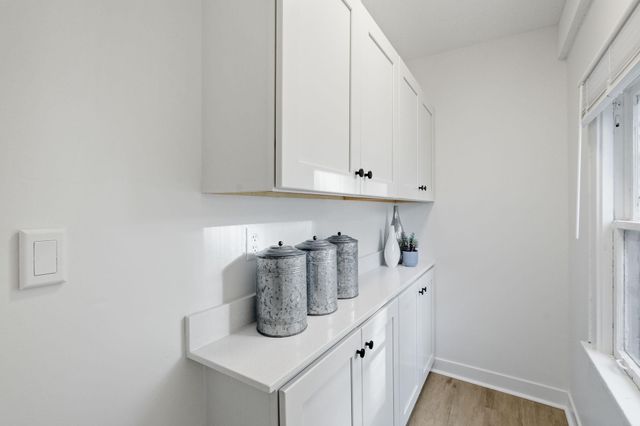 1367 Minnehaha Avenue E, Saint Paul, MN 55106