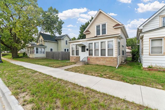 1367 Minnehaha Avenue E, Saint Paul, MN 55106