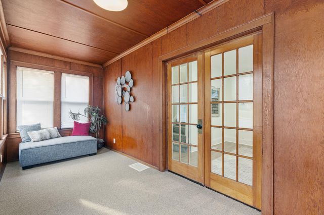 1367 Minnehaha Avenue E, Saint Paul, MN 55106