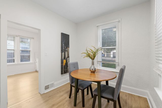 1367 Minnehaha Avenue E, Saint Paul, MN 55106