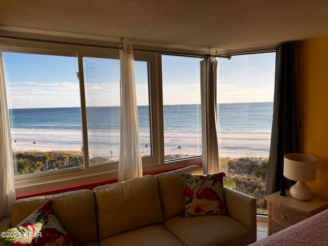 8817 S Thomas Drive A517, Panama City, FL 32408