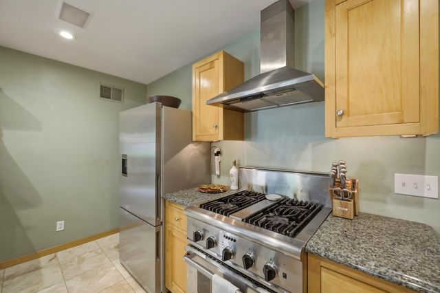5434 Vincent Avenue S, Minneapolis, MN 55410