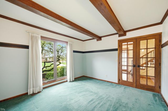1095 Hathaway Rising Street, Rochester Hills, MI 48306