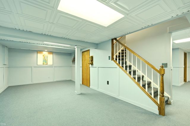 1095 Hathaway Rising Street, Rochester Hills, MI 48306