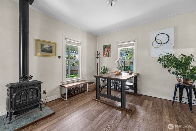 1216 Pine Avenue NE, Olympia, WA 98506