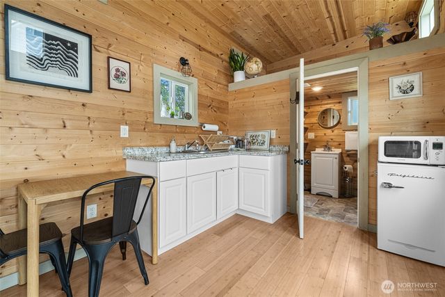 1216 Pine Avenue NE, Olympia, WA 98506