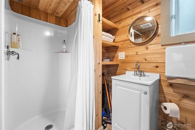 1216 Pine Avenue NE, Olympia, WA 98506