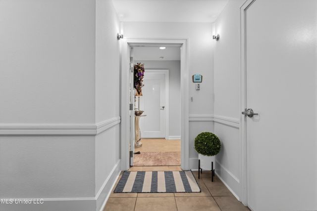 2060 Beach Boulevard, 1605, Biloxi, MS 39531