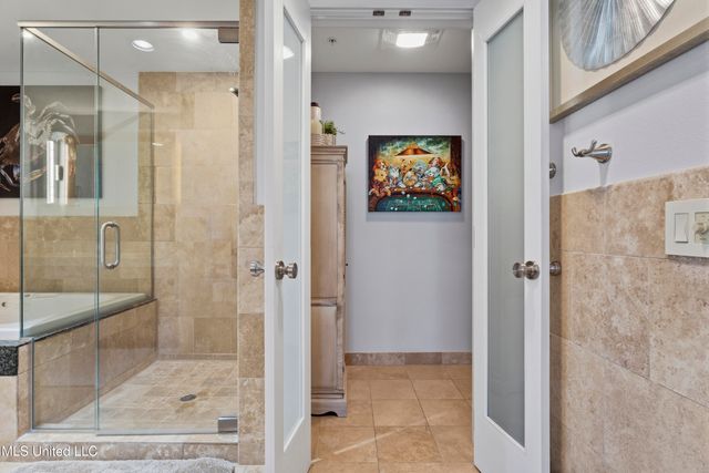 2060 Beach Boulevard, 1605, Biloxi, MS 39531