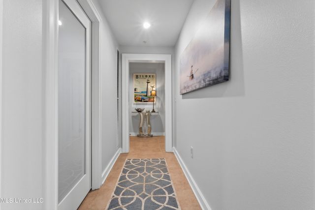 2060 Beach Boulevard, 1605, Biloxi, MS 39531