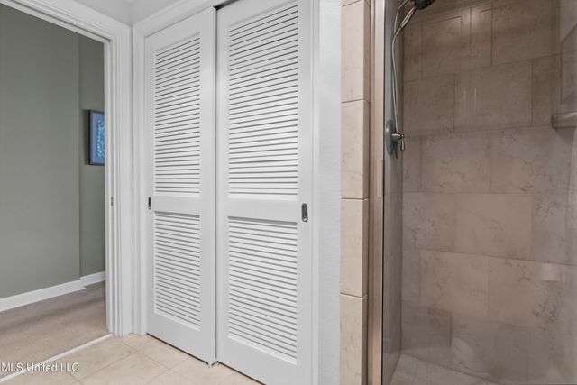 2060 Beach Boulevard, 1605, Biloxi, MS 39531