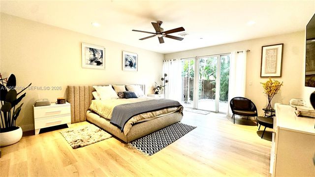 814 NE 19th Ave, Fort Lauderdale, FL 33304