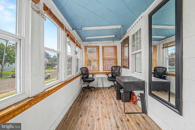 101 W 5TH AVE, Runnemede, NJ 08078