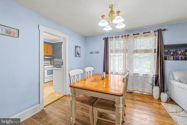101 W 5TH AVE, Runnemede, NJ 08078