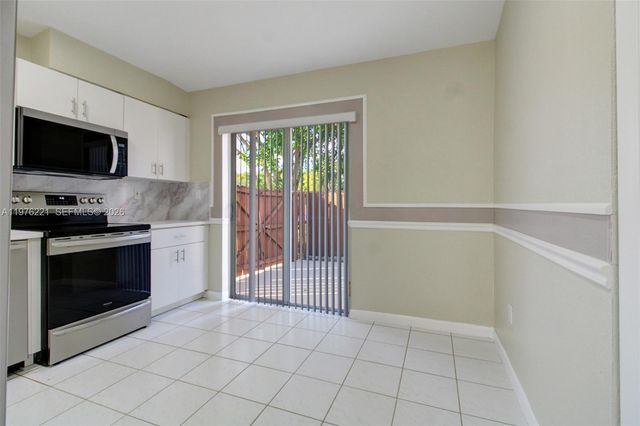 7569 NW 173rd Ter 7569, Hialeah, FL 33015