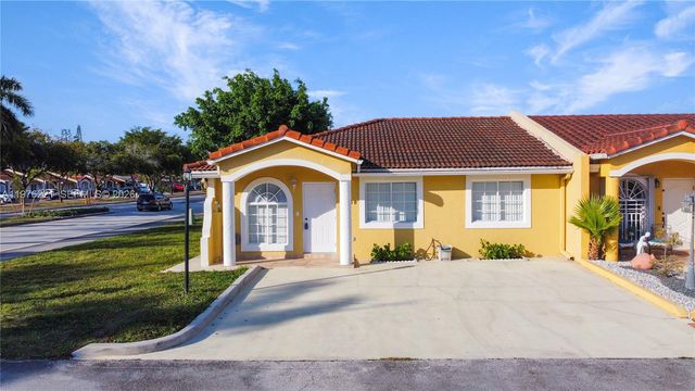 7569 NW 173rd Ter 7569, Hialeah, FL 33015
