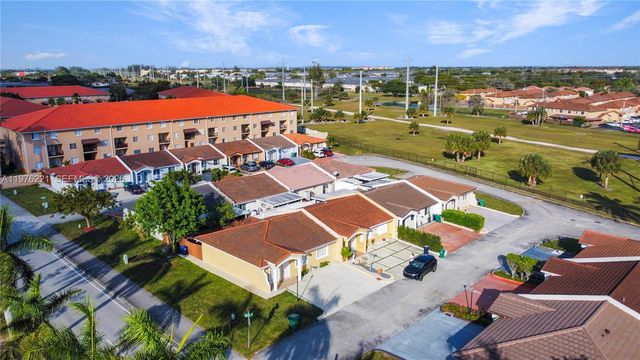 7569 NW 173rd Ter 7569, Hialeah, FL 33015