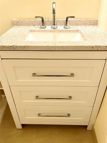 251 SE 6th Avenue 4, Pompano Beach, FL 33060