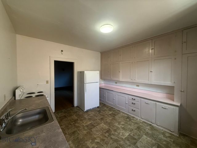 205 N Excelsior Avenue, Butte, MT 59701