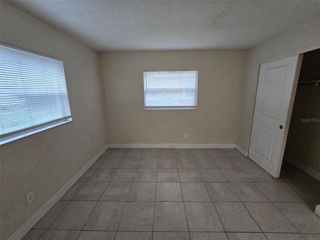 4542 21ST AVENUE S, St Petersburg, FL 33711