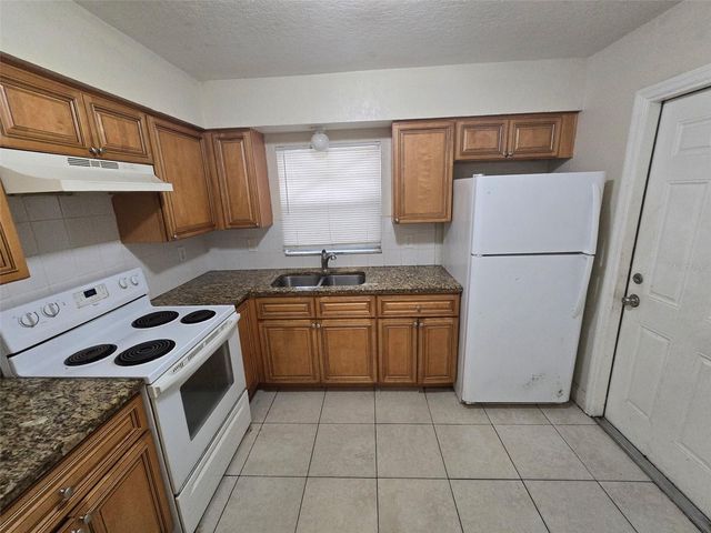 4542 21ST AVENUE S, St Petersburg, FL 33711