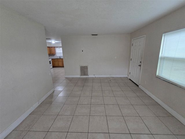 4542 21ST AVENUE S, St Petersburg, FL 33711